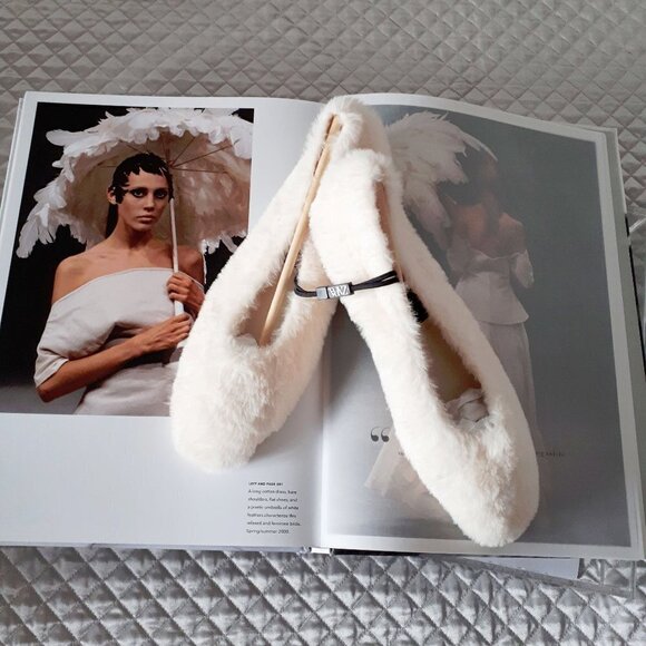 NWT Zara cream off-white faux fur low heeled ballet flats, 6 - Picture 9 of 13